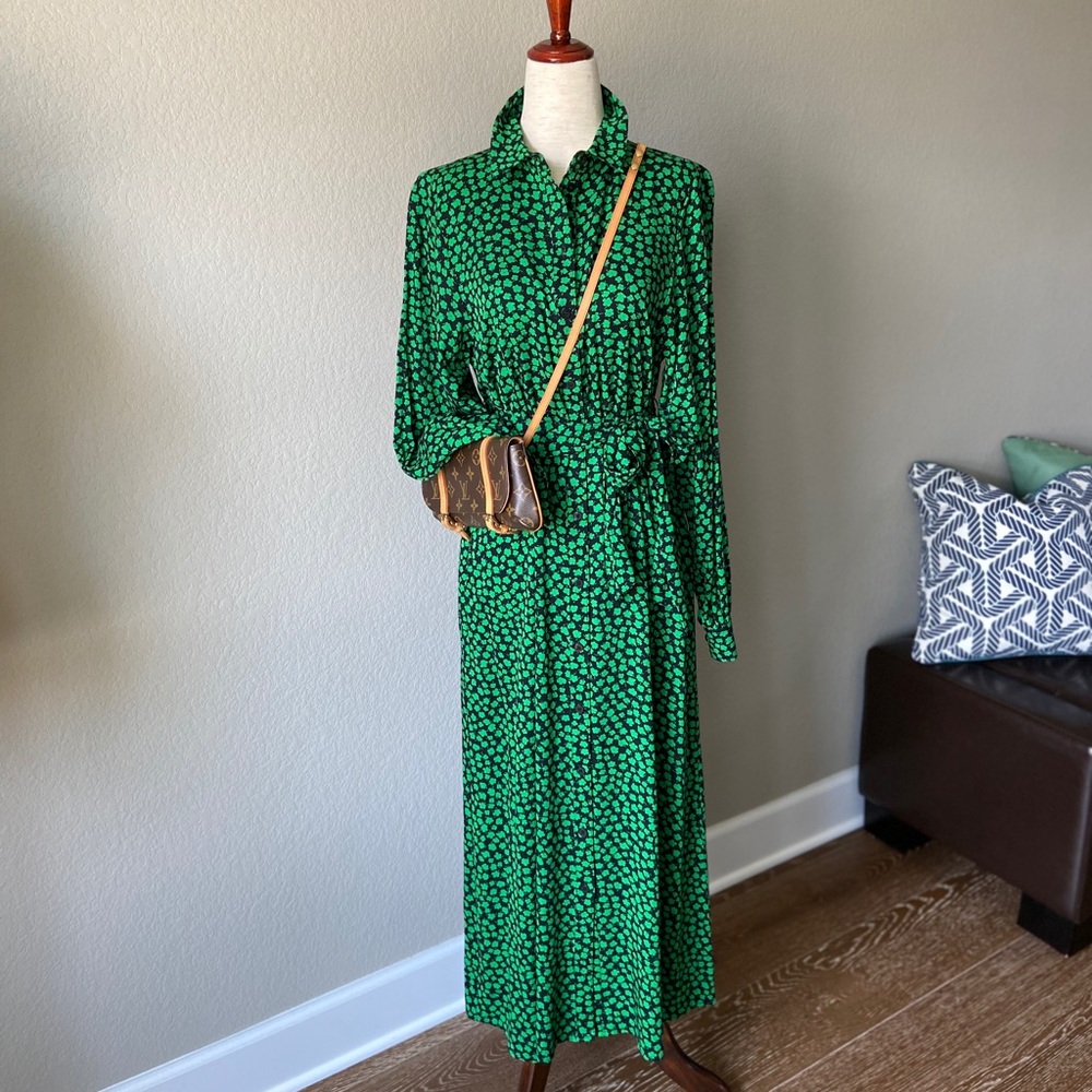 ❌SOLD❌ Charming Floral Midi Shirt Dress Tie Belt - Picture 3 of 16